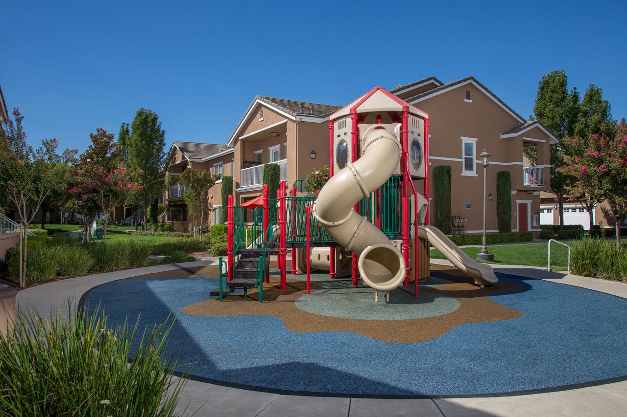Luxury Apartments in Roseville, CA Carmel at Woodcreek West Apartments