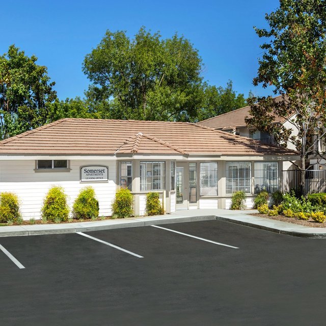 Leasing Office