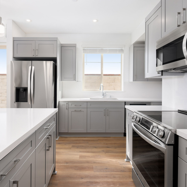 Independence in West Sacramento - Modern Kitchen