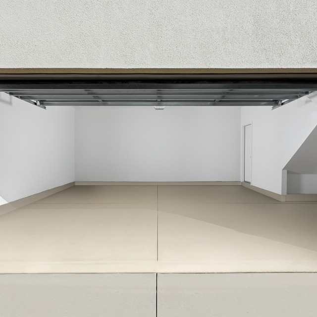 Independence in West Sacramento - Spacious Garage