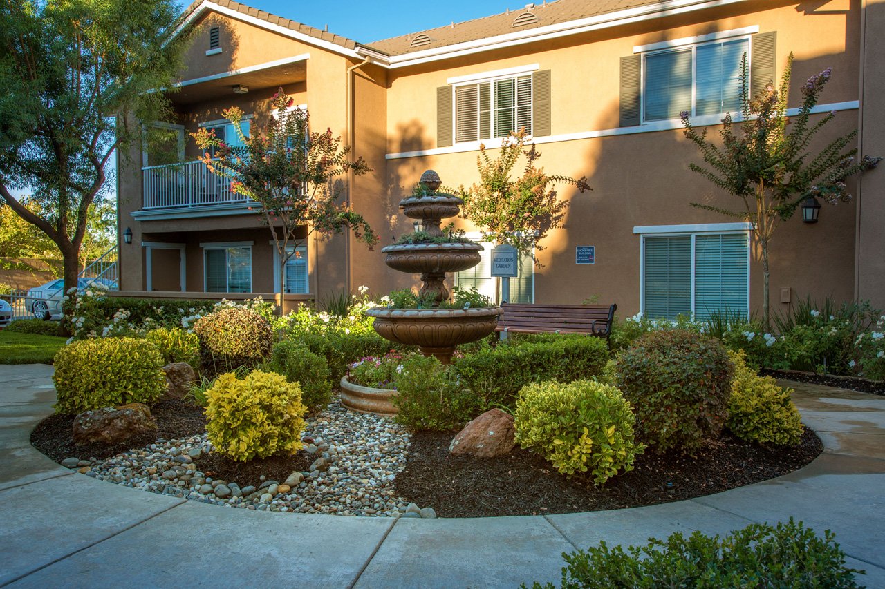 Luxury Apartments In Roseville Ca Carmel At Woodcreek