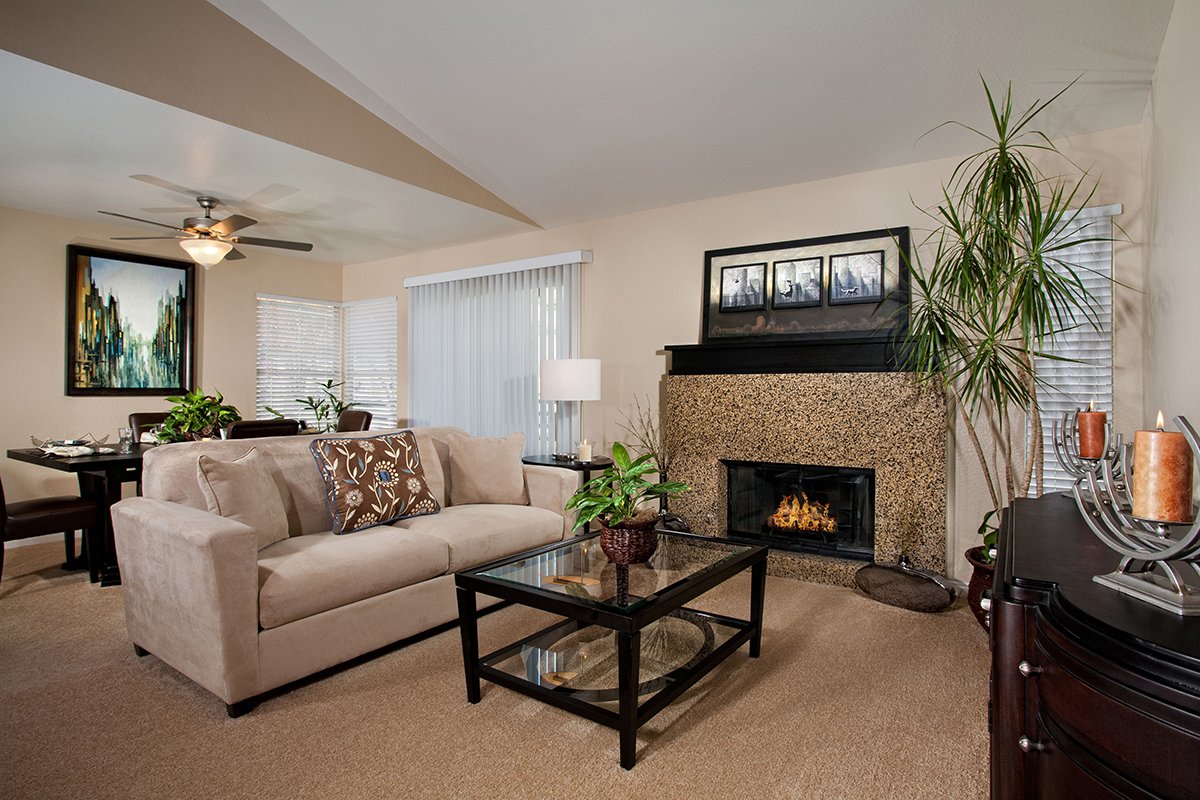 Del Mar Apartments Apartment Homes For Rent Rancho Cucamonga Ca