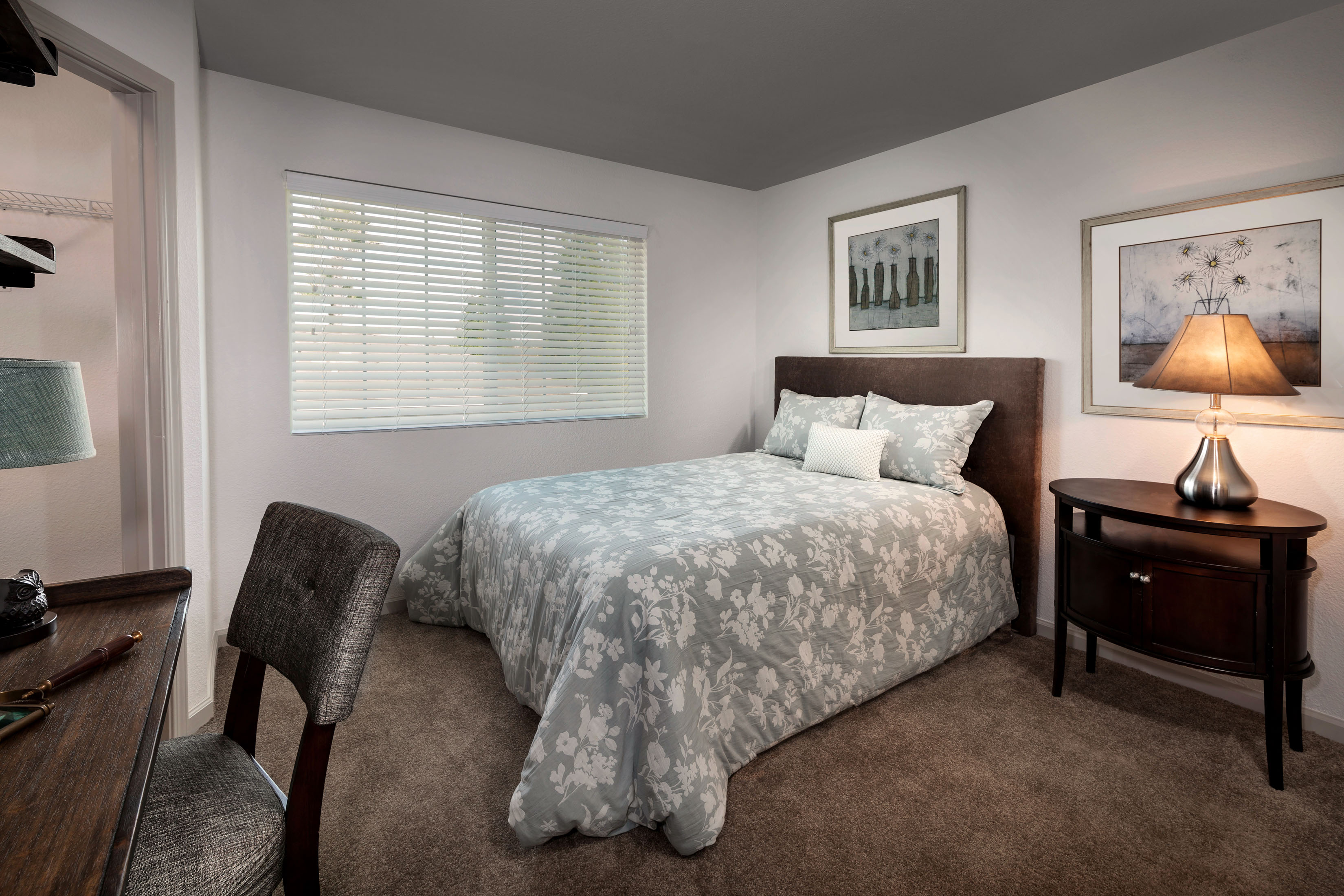 Luxury Apartments In Roseville Ca Carmel At Woodcreek