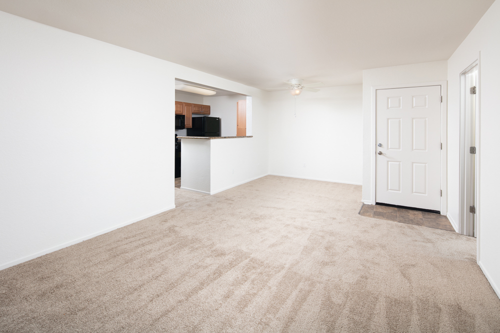 Evergreen Park Apartments in Rosemont, CA Now Leasing!