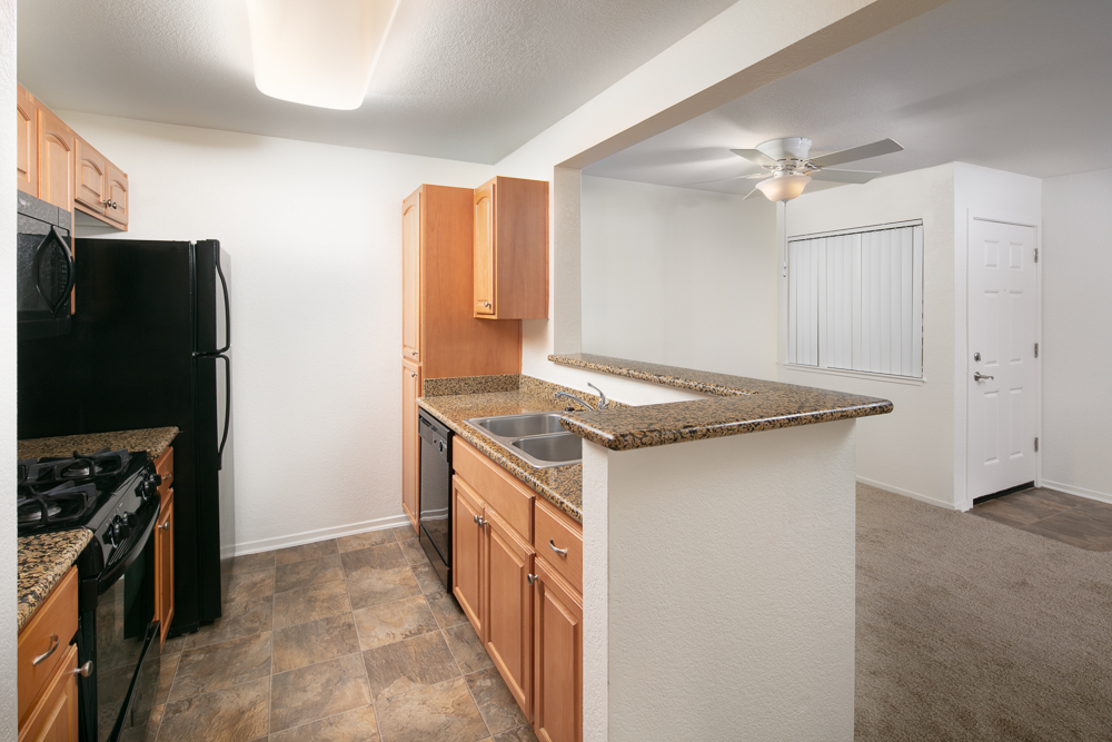 Evergreen Park Apartments in Rosemont, CA Now Leasing!