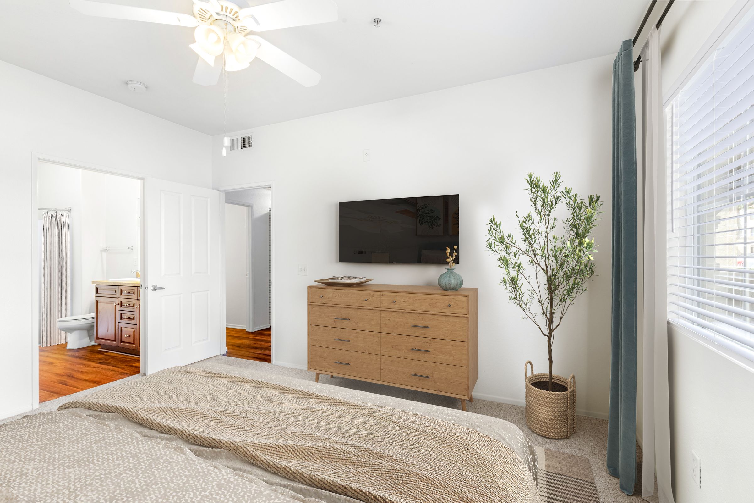 Carmel at Terra Vista One Bedroom Apartments In Rancho Cucamonga CA